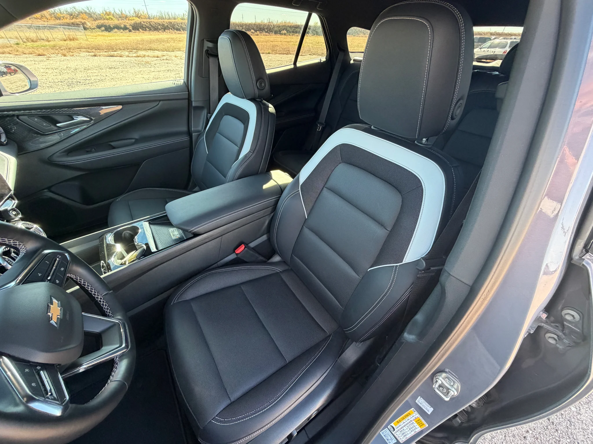 Used 2024 Galaxy Gray Metallic Chevrolet eAWD LT image 9
