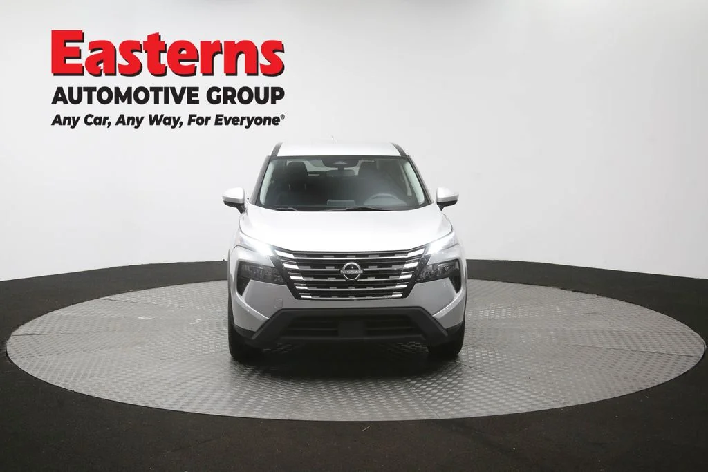 Used 2024 Silver Nissan SV image 51