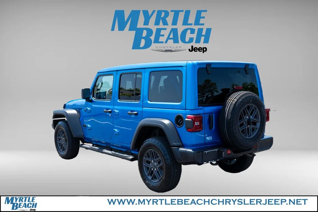 Used 2026 Blue Pearl Jeep Sport S image 4