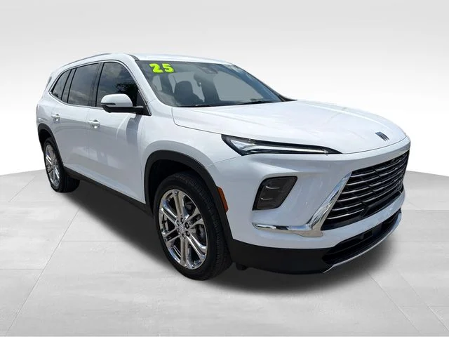 2025 Buick Enclave Preferred's photo