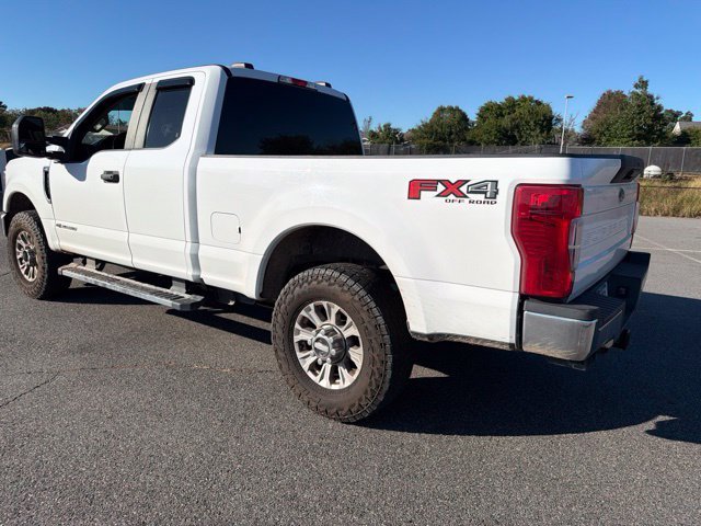 Used 2021 White Ford XL image 4