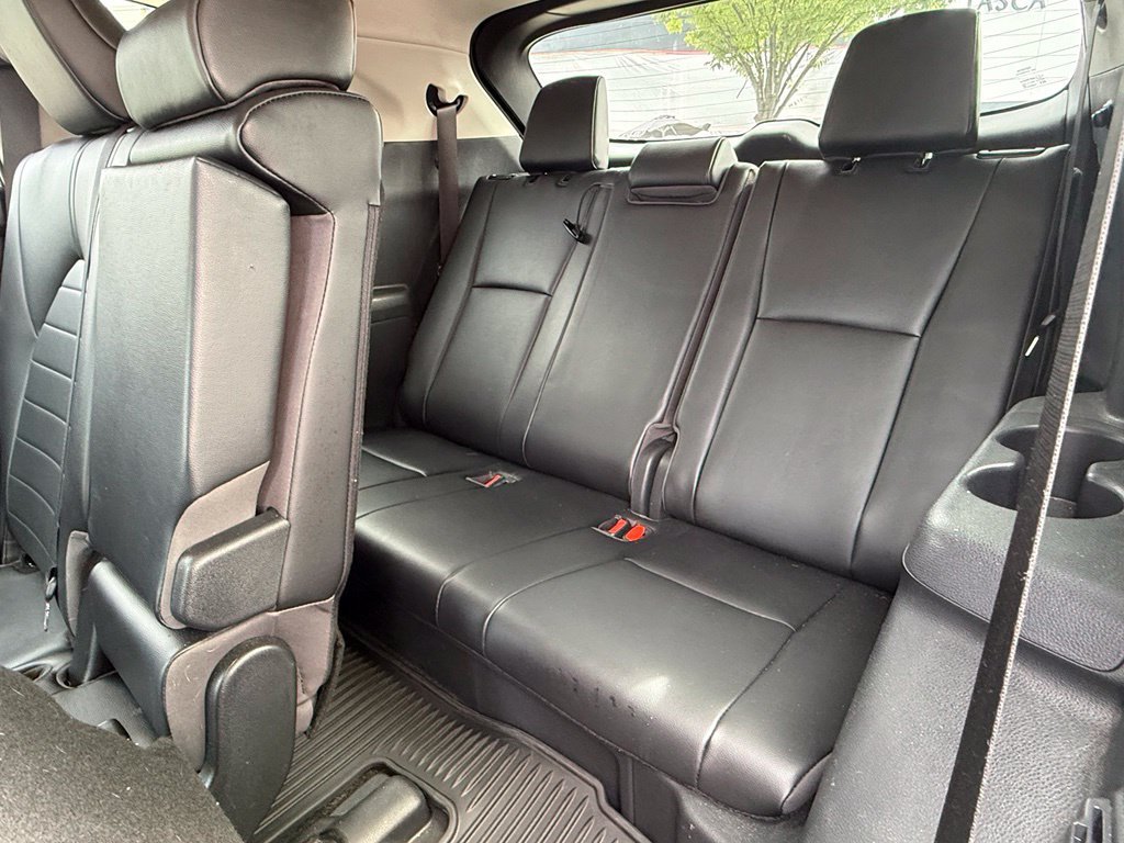 Used 2023 Black Toyota XLE image 25