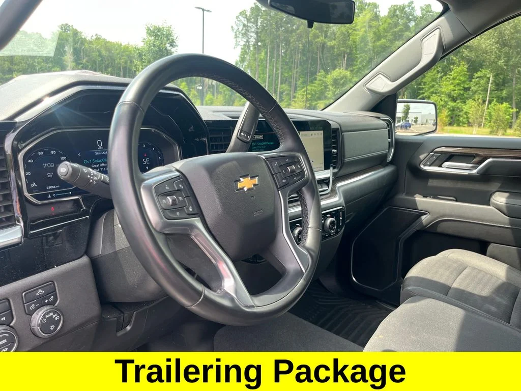 Used 2023 Black Chevrolet LT image 12
