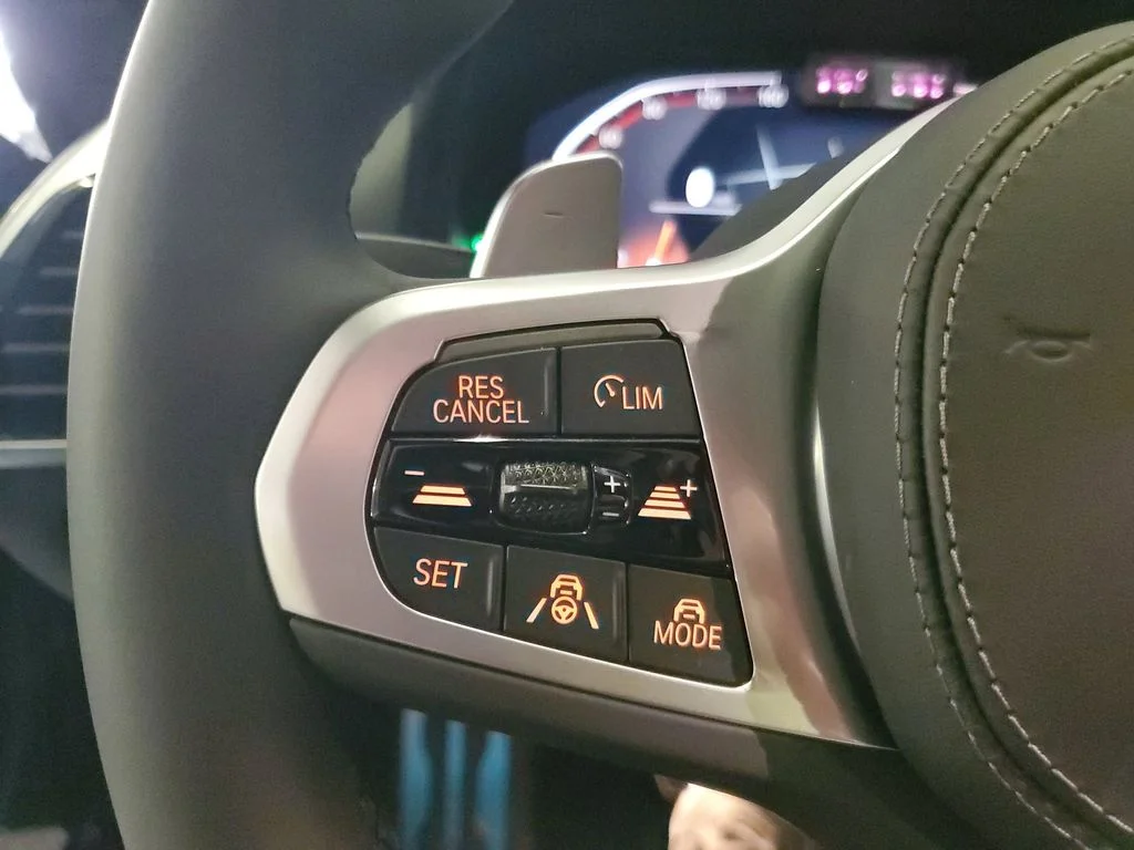 New 2026 Black Sapphire Metallic BMW 840i image 16