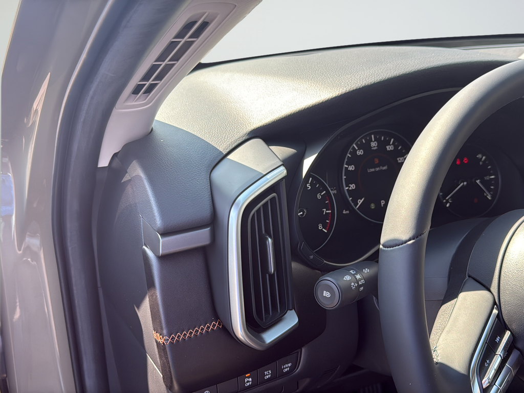 New 2026 Zircon Sand Metallic Mazda 2.5 Turbo image 32