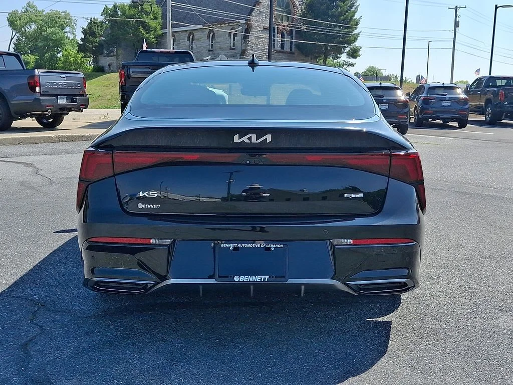 Used 2025 Black Kia GT-Line image 5