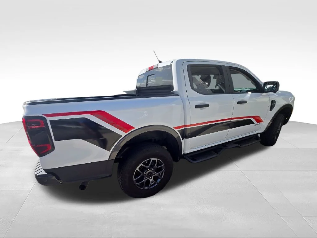 Used 2024 White Ford XLT image 11