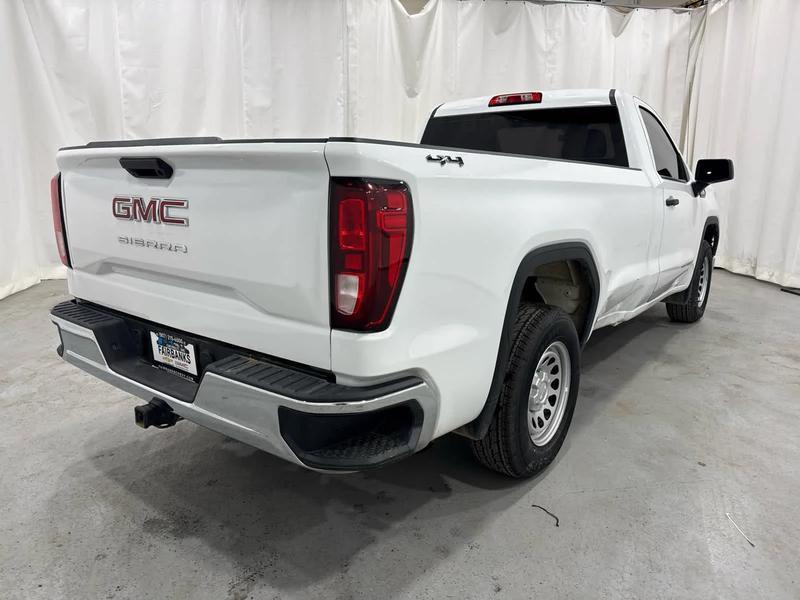 Certified Used 2025 Summit White GMC Pro image 5