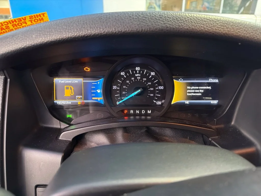 Used 2017 Gray Ford Limited image 15