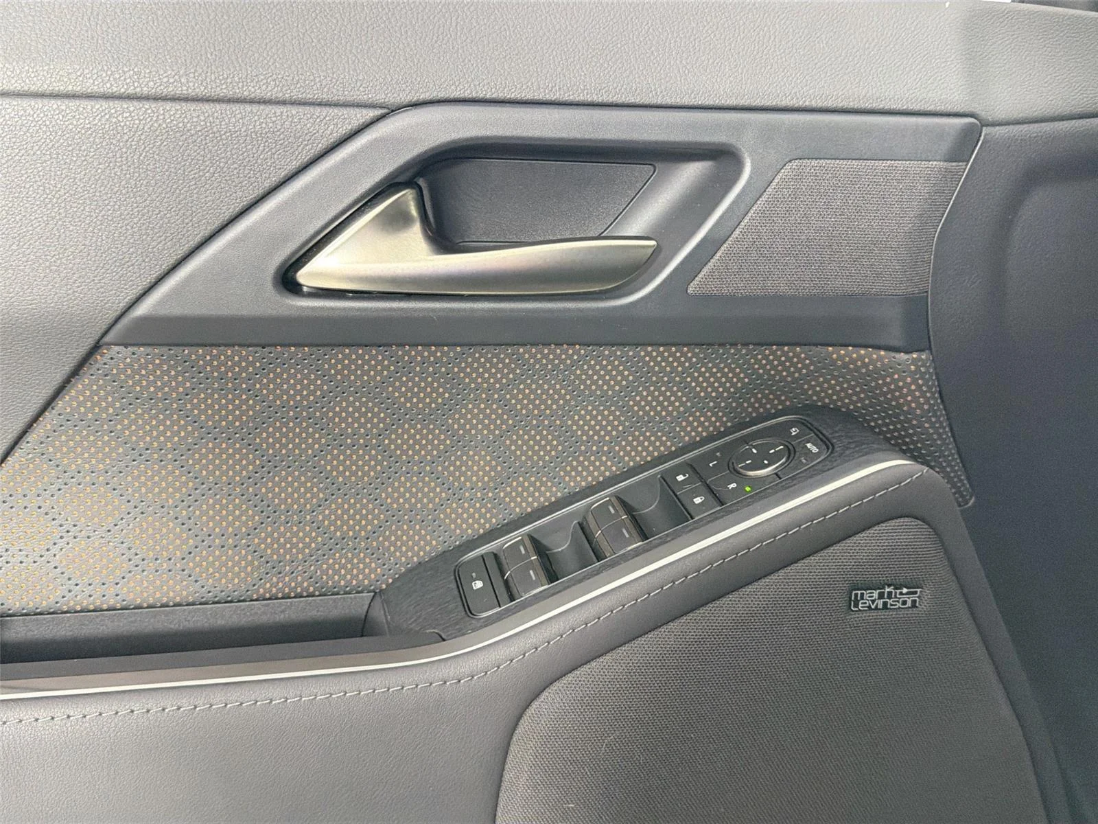 Used 2024 GRAY Lexus GX 550 Luxury image 17