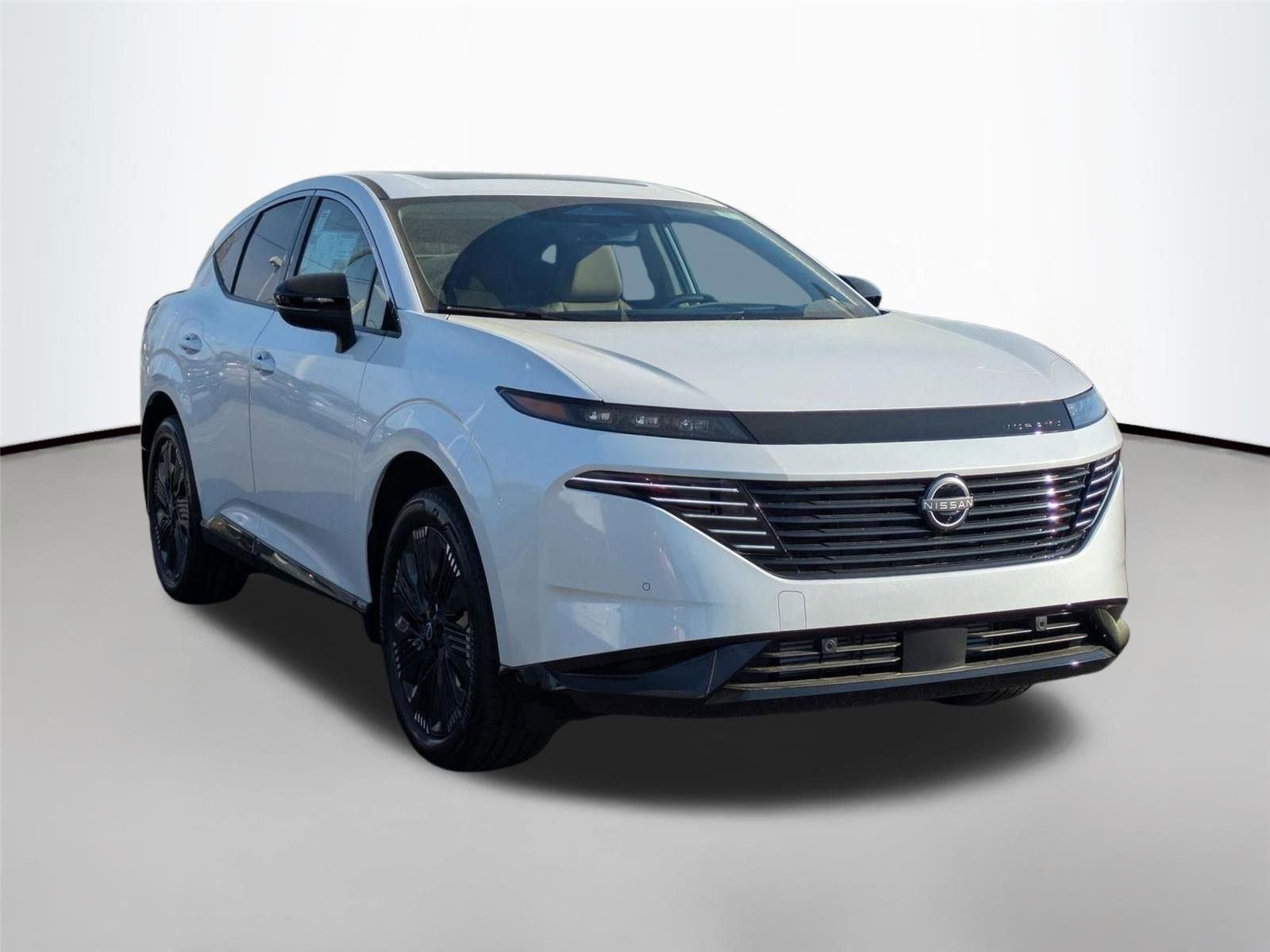 New 2026 Everest White Pearl TriCoat Nissan Platinum image 3
