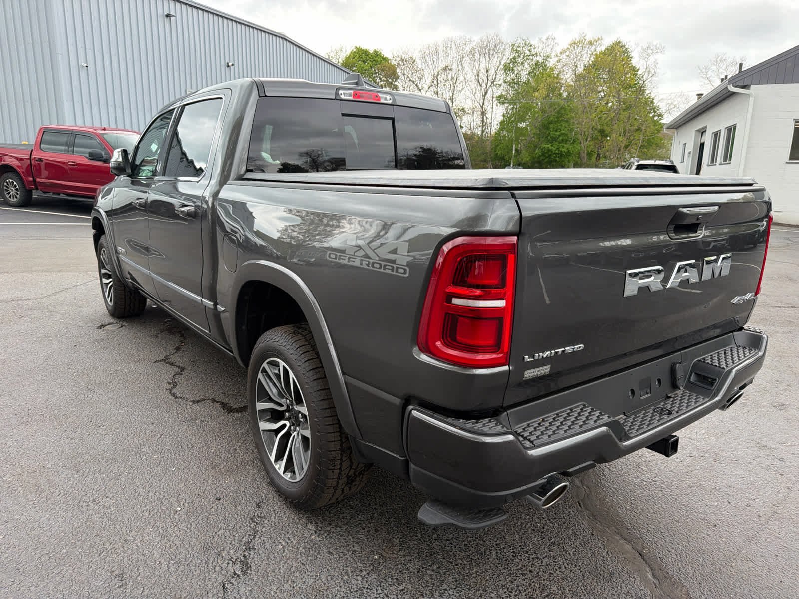 New 2026 Granite Crystal Metallic Clear-Coat Exterior Paint RAM Limited image 6