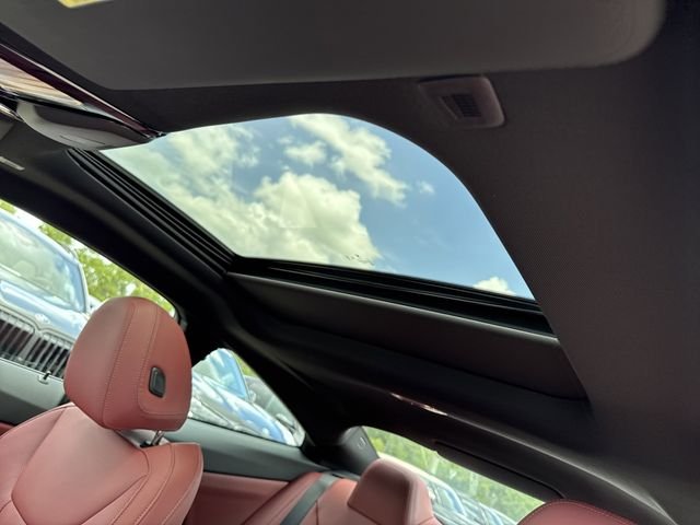 New 2027 Black Sapphire Metallic BMW 430i image 22