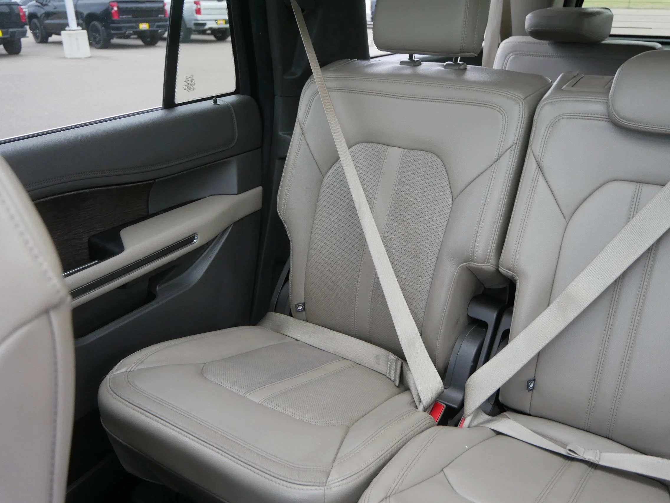 Used 2020 Agate Black Ford Limited image 12