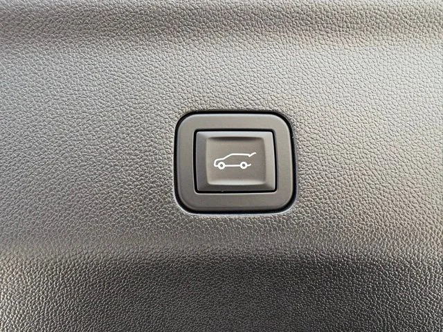 Used 2024 Black GMC AT4 image 36