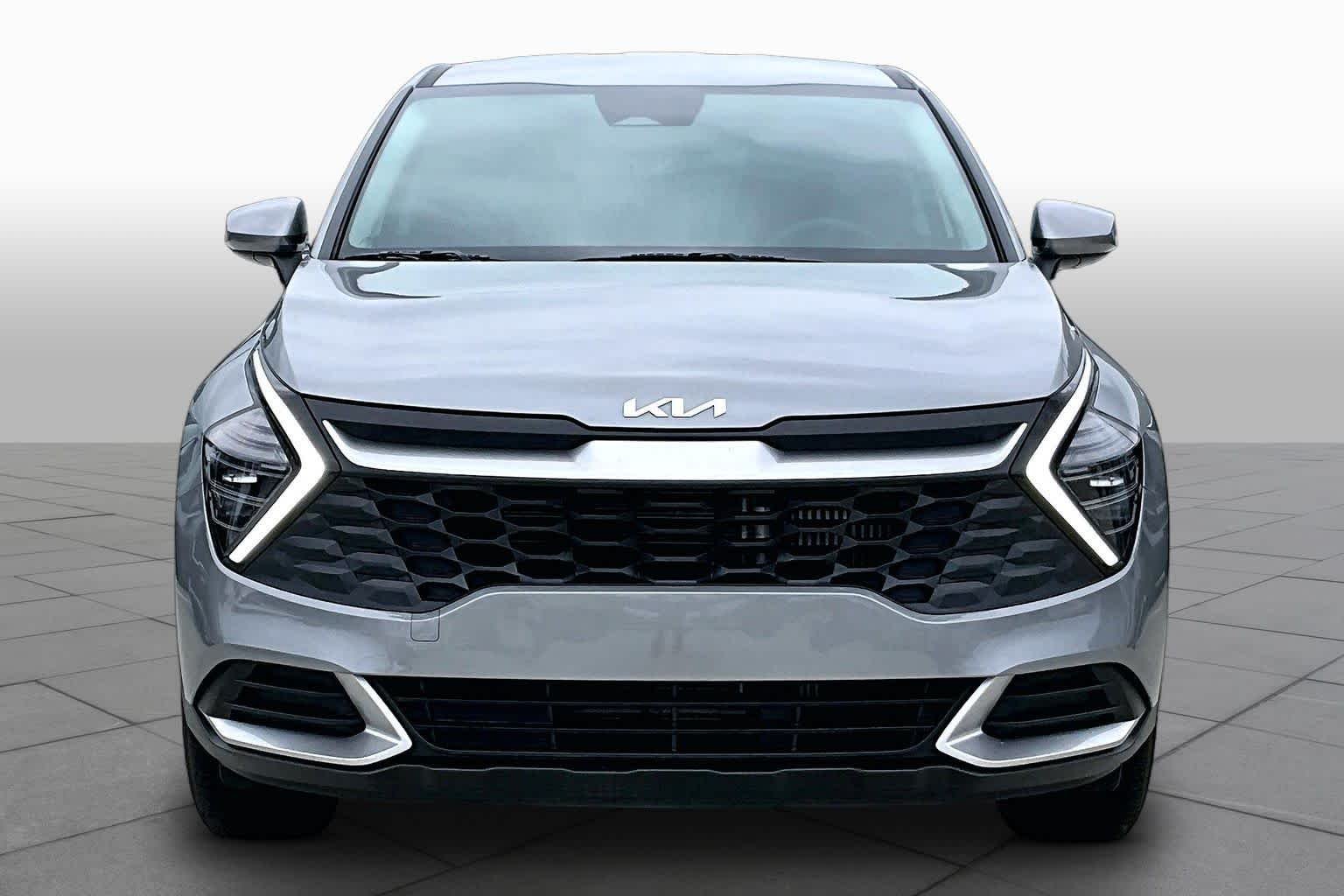 Used 2024 Steel Gray Kia LX image 4