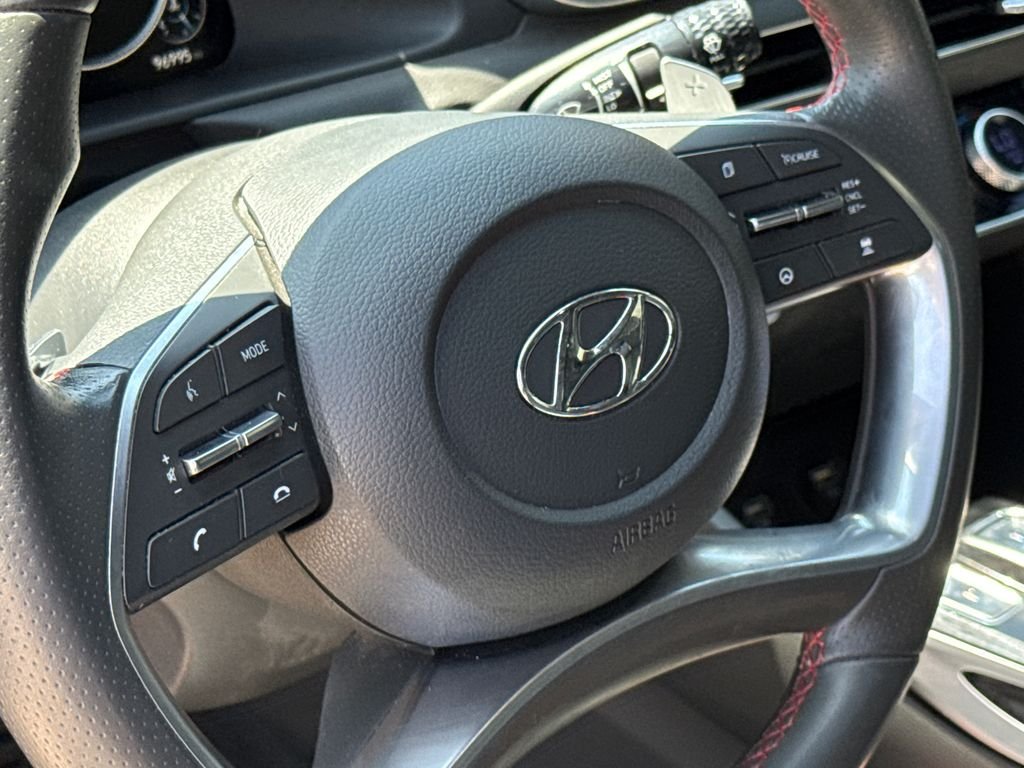 Used 2022 Gray Hyundai SEL Plus image 25