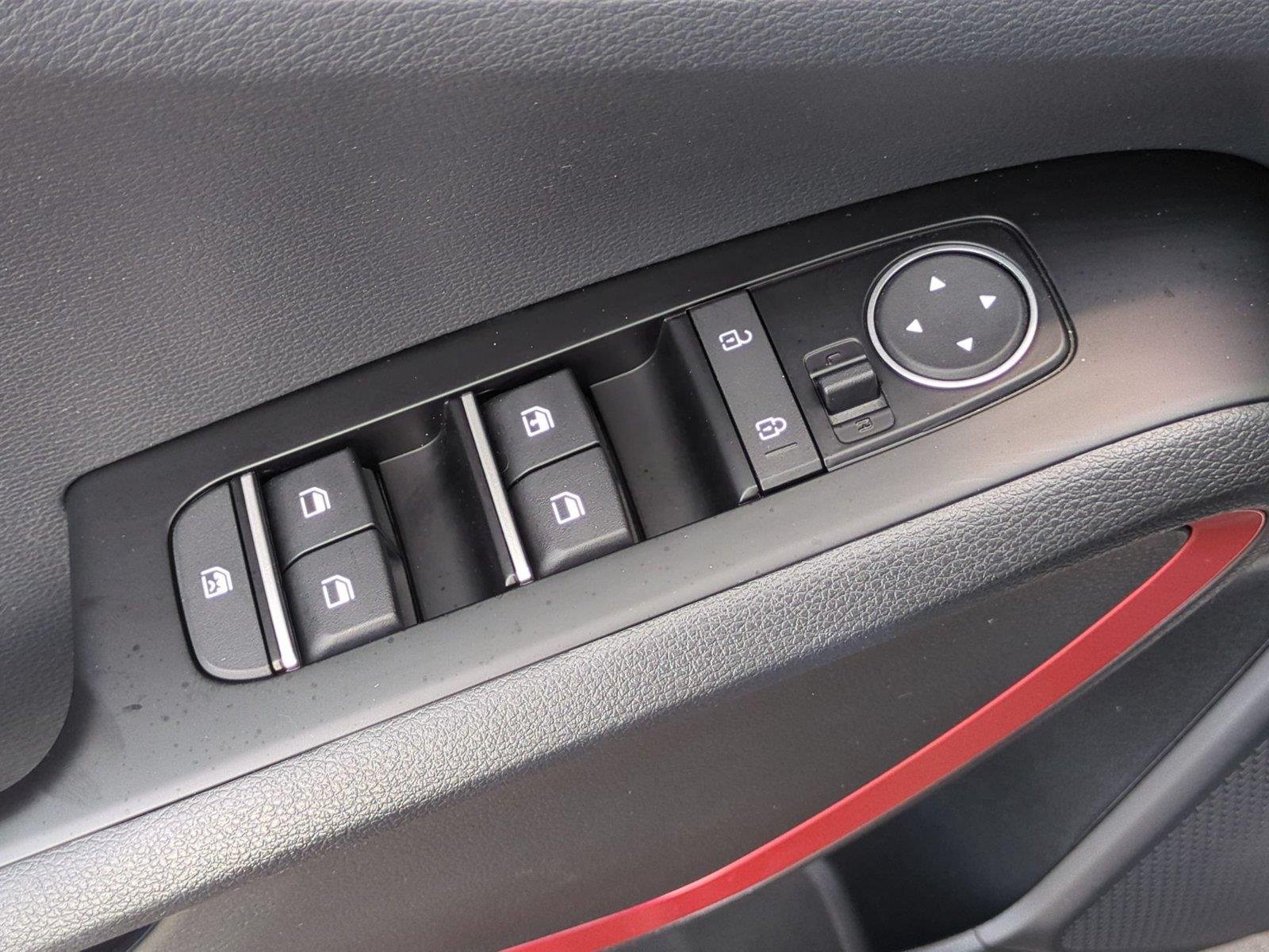 Used 2025 Gravity Gray Kia GT-Line image 15