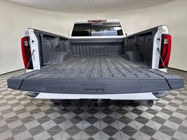 Used 2025 White Frost GMC Denali Ultimate image 21