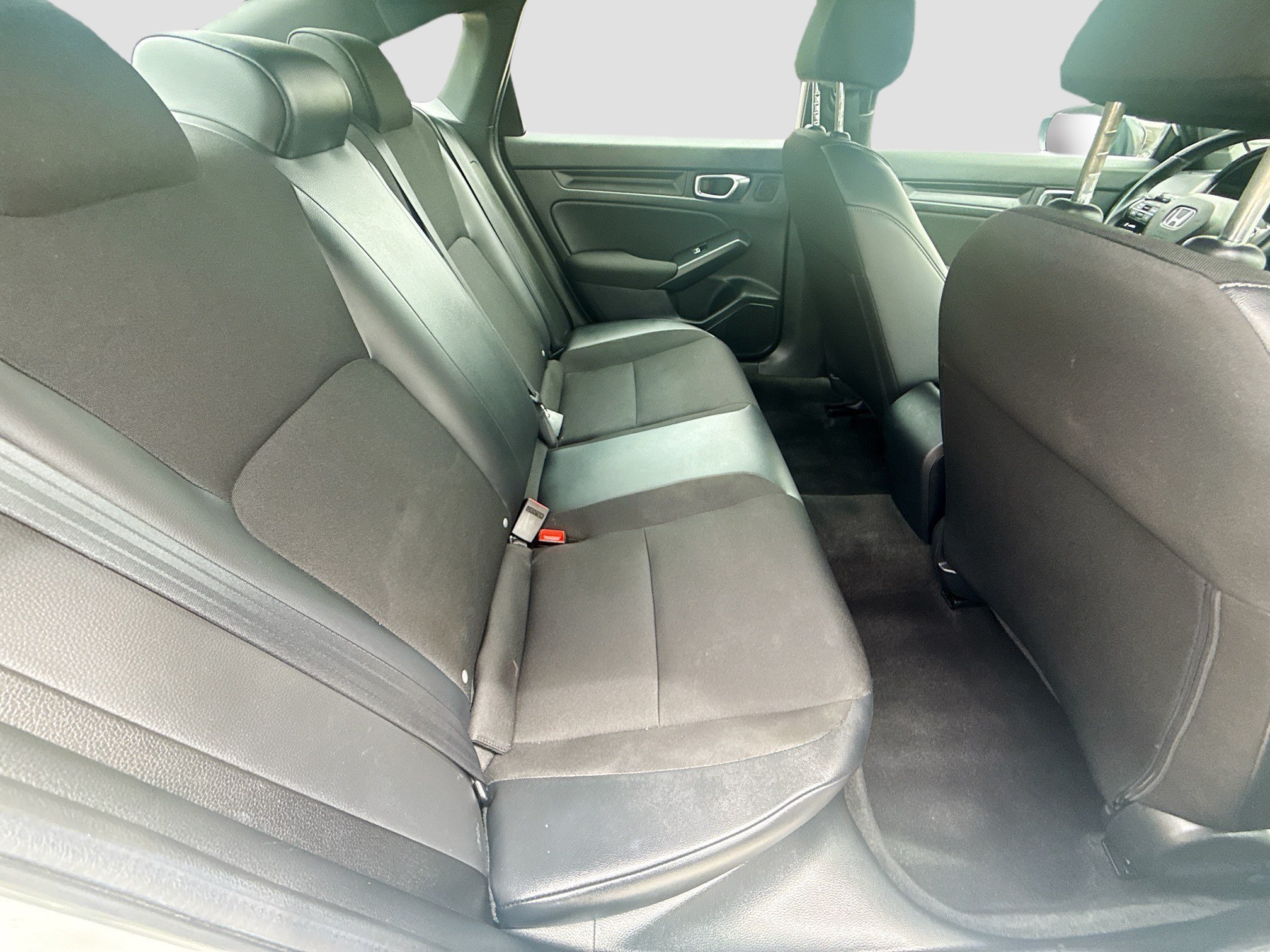 Used 2024 Platinum White Pearl Honda Sport image 26