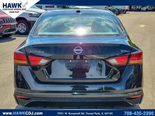 Used 2024 Black Nissan 2.5 SV image 5