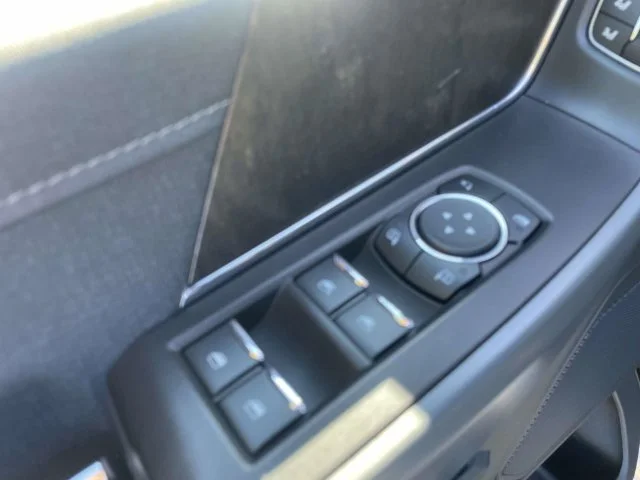Certified Used 2022 White Ford Lariat image 19