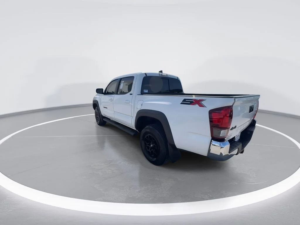 Used 2023 White Toyota SR5 image 6