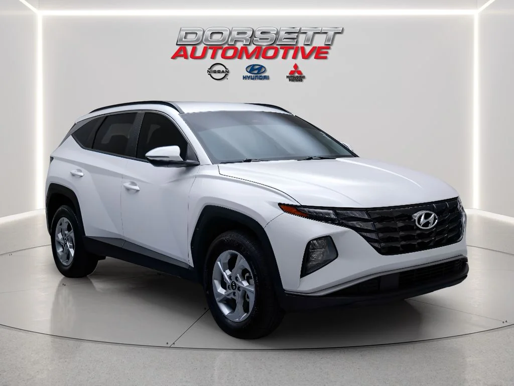 Used 2023 Serenity White Pearl Hyundai SEL image 4