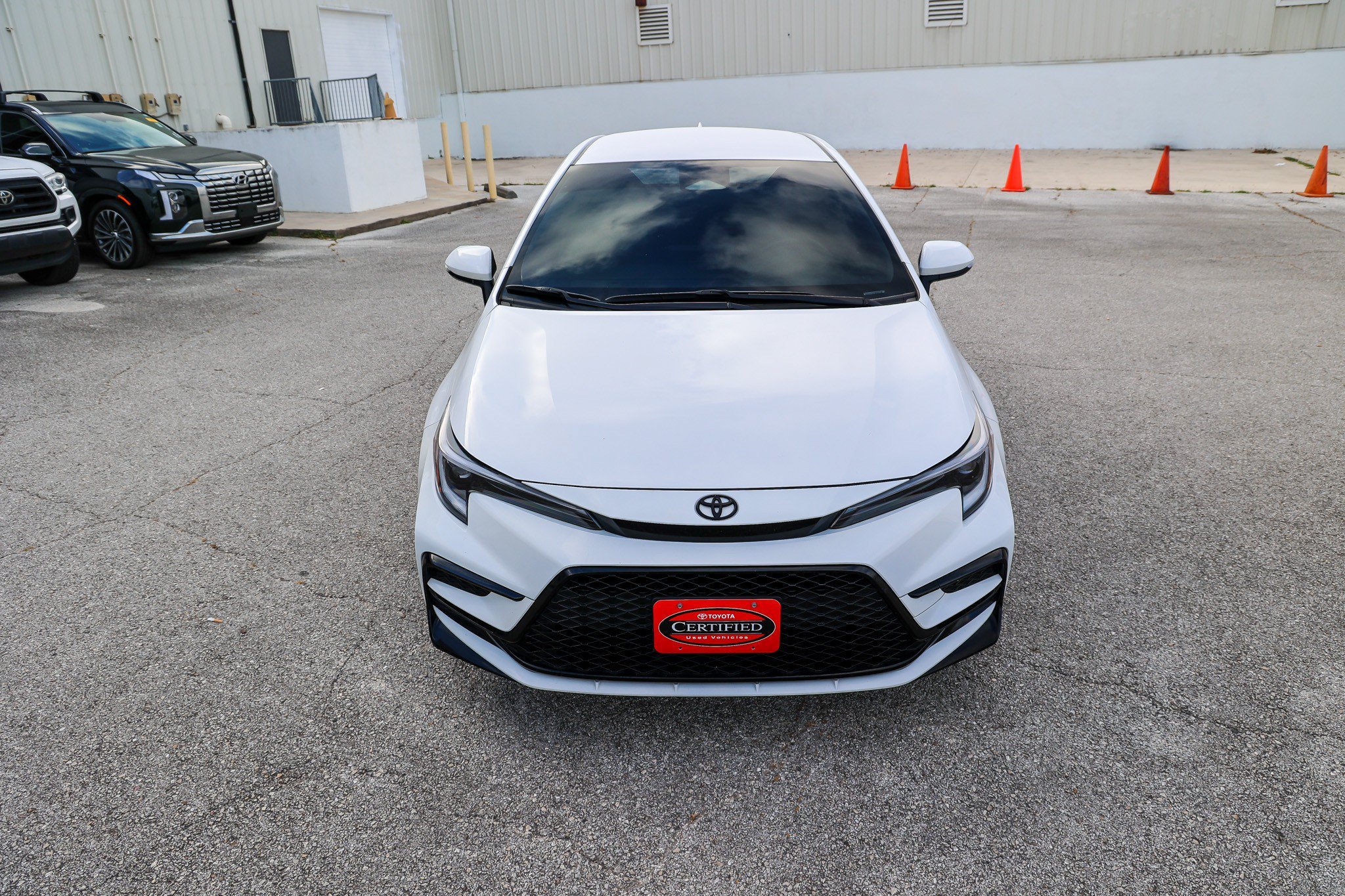 Used 2025 ICE CAP Toyota Hybrid SE image 3