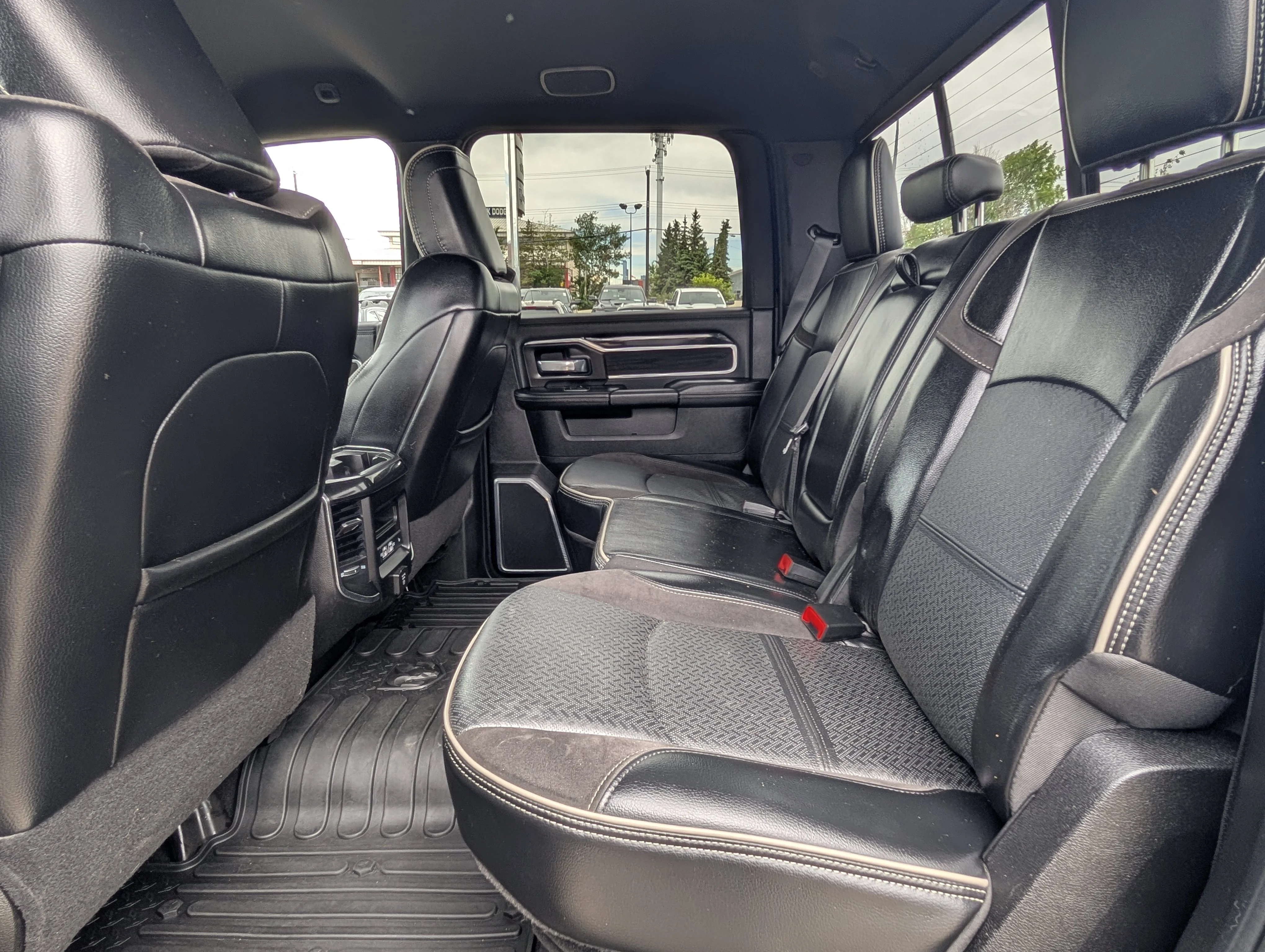 Used 2023 Patriot Blue Pearl Ram Laramie image 22