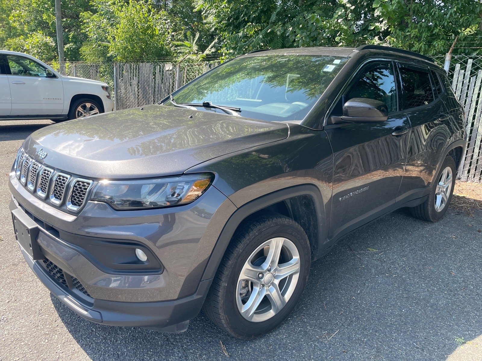 Used 2024 Baltic Gray Metallic Clearcoat Jeep Latitude 4x4 image 5
