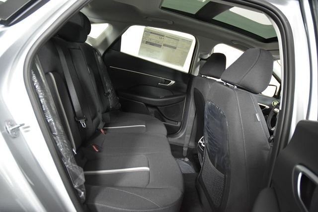 New 2026 Silver Hyundai SEL image 15