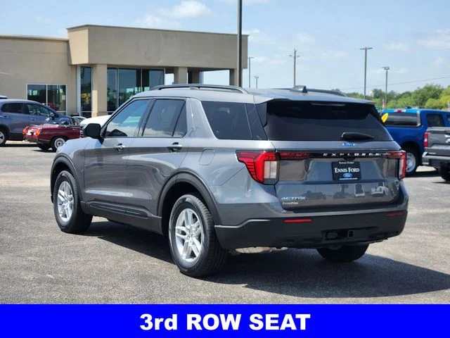 New 2026 Carbonized Gray Metallic Ford Active image 4