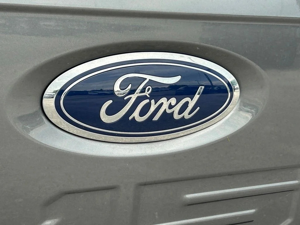 Used 2022 Gray Metallic Ford XLT image 25