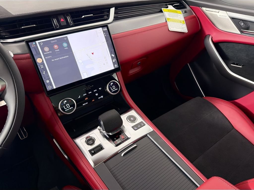2026 Jaguar F-Pace SVR - Photo 24