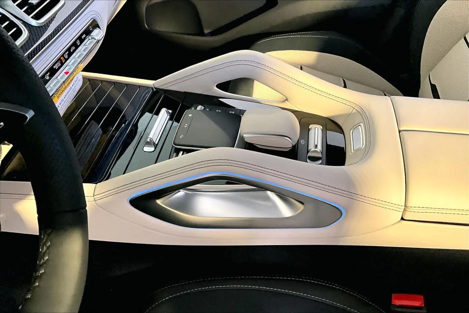 New 2026 Twilight Blue Metallic Mercedes-Benz AMG® GLE 53 image 10