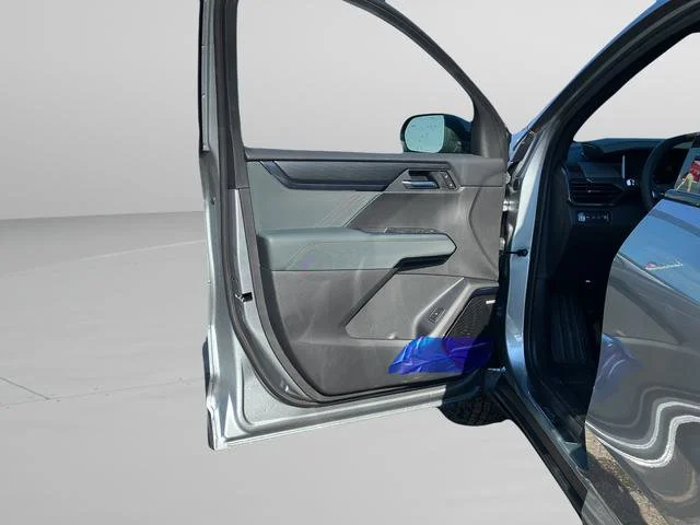 2026 GMC Acadia AT4 - Photo 21