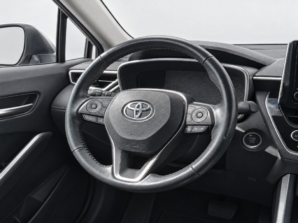 Used 2023 Beige Toyota XLE image 21