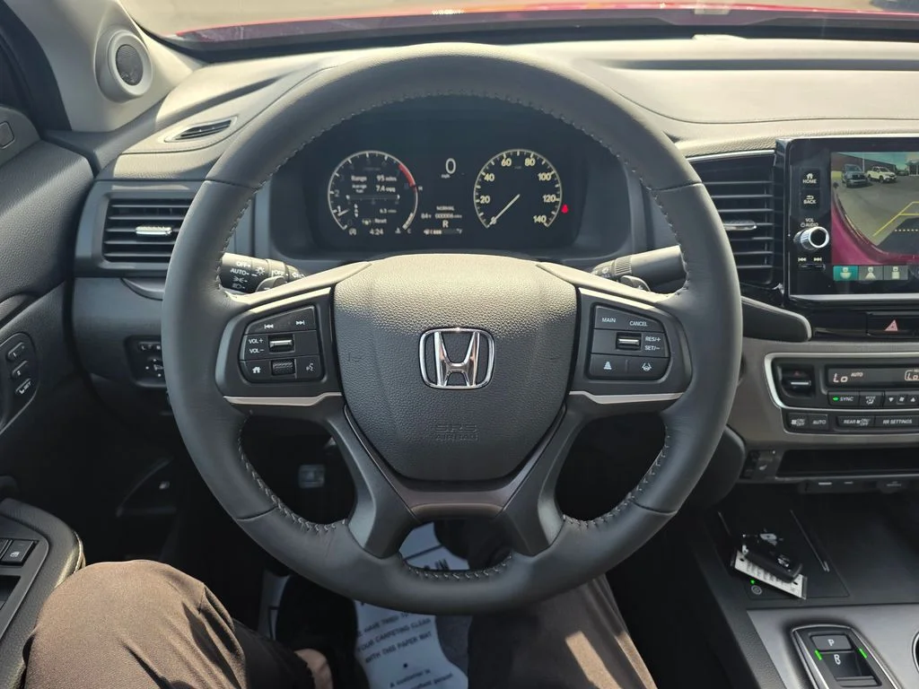 New 2026 Radiant Red Metallic II Honda RTL image 18