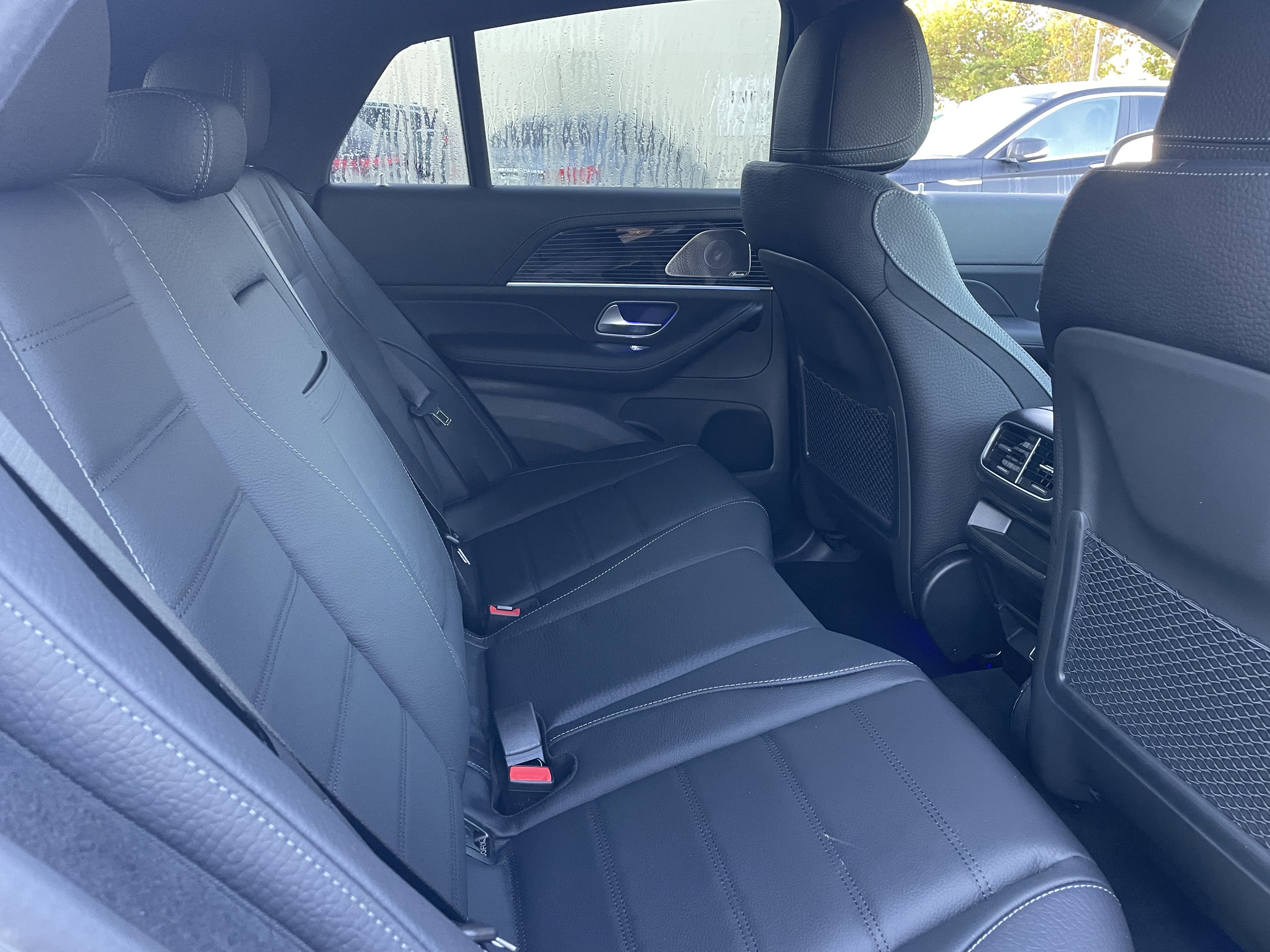 New 2026 MOONLIGHT WHITE Mercedes-Benz GLE 450 image 21