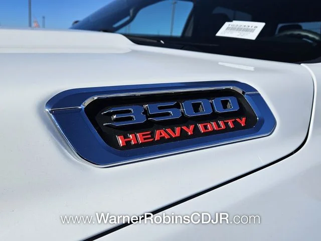 New 2026 Bright White Clear-Coat Exterior Paint RAM Tradesman image 18