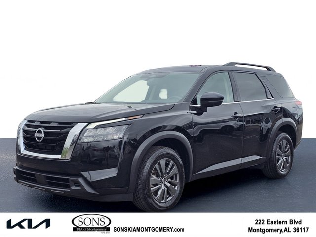 2024 Nissan Pathfinder SV