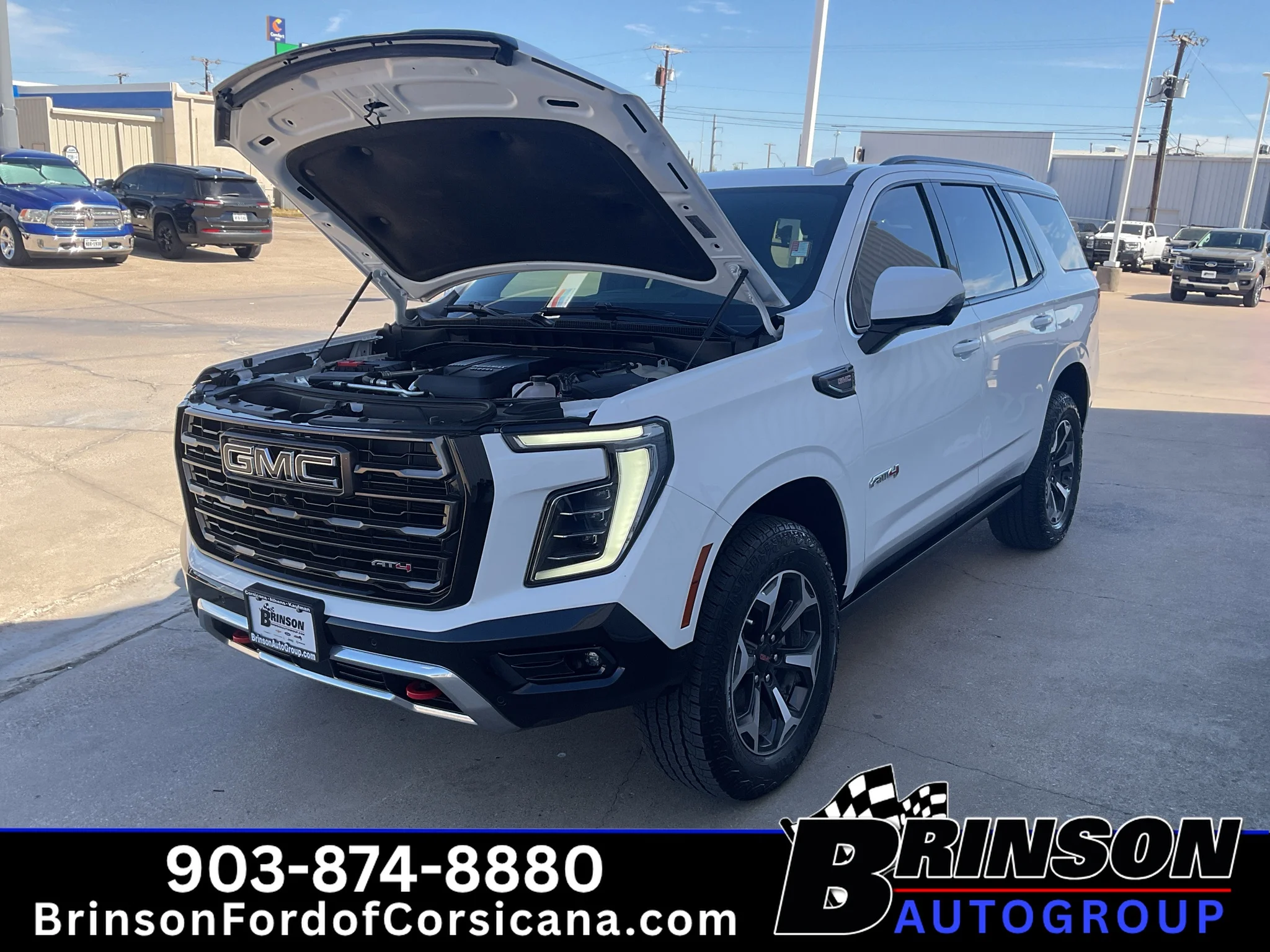 Used 2025 Summit White GMC AT4 Ultimate image 16