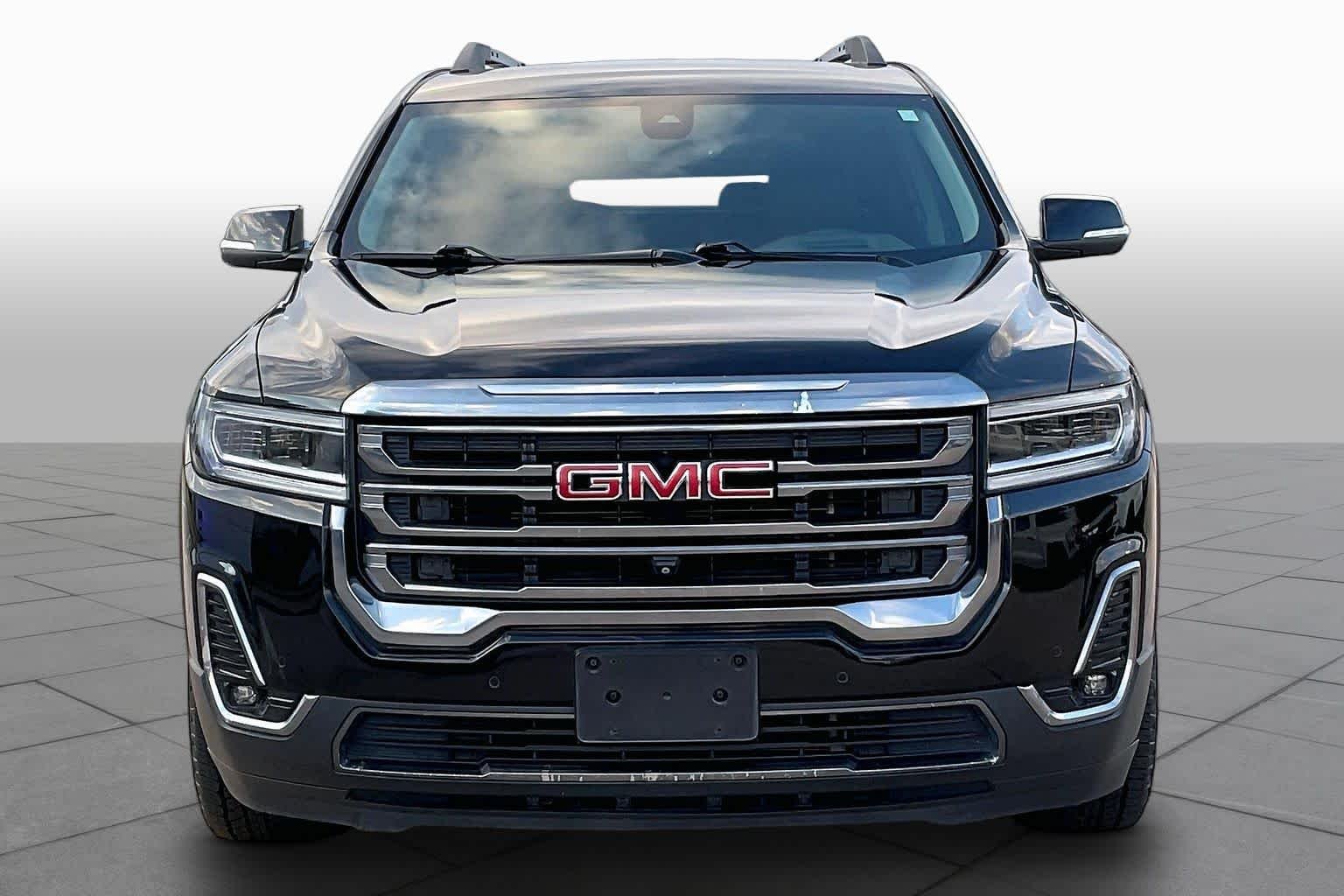 Used 2023 Ebony Twilight Metallic GMC AT4 image 3