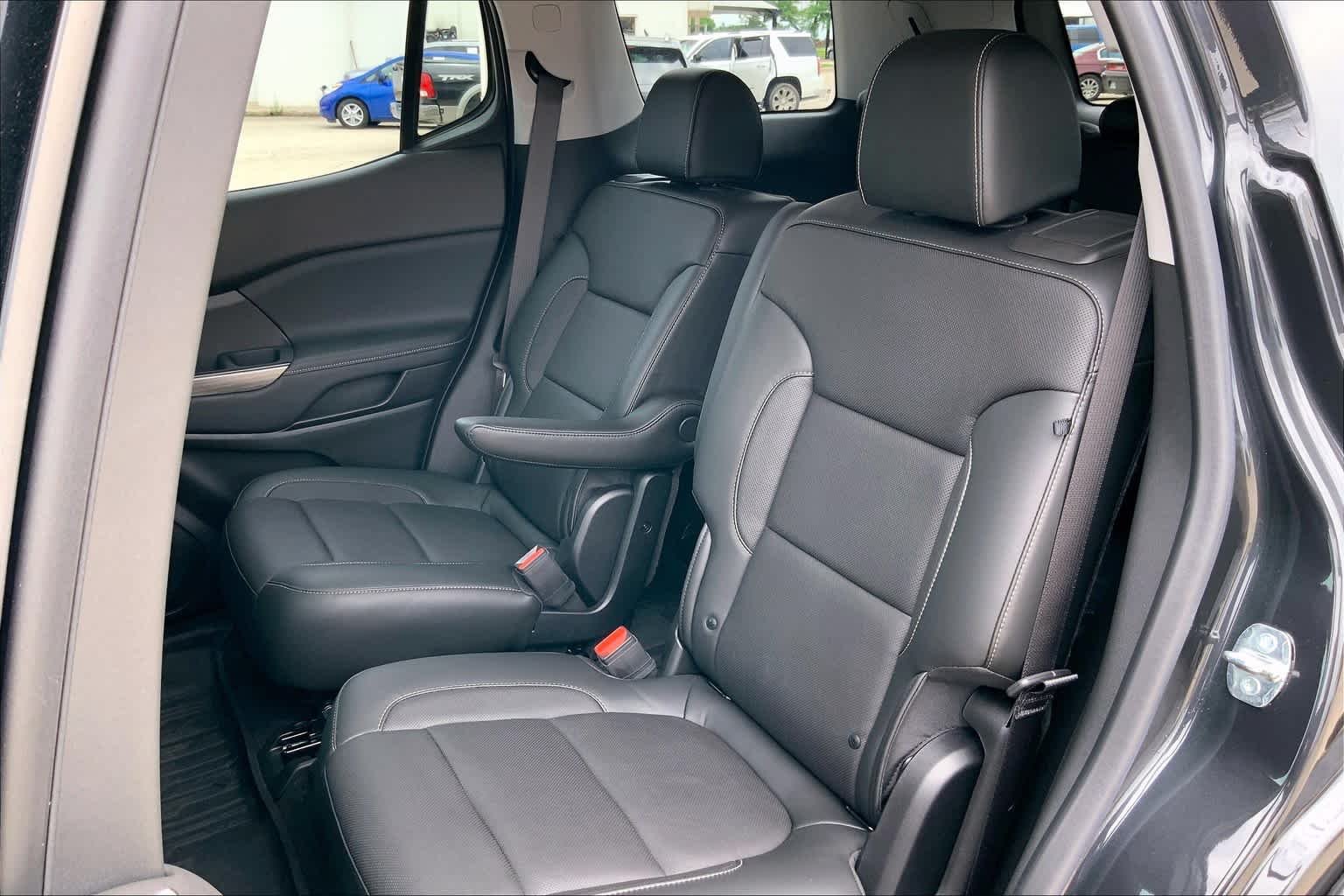 Used 2020 Carbon Black Metallic GMC SLT image 21
