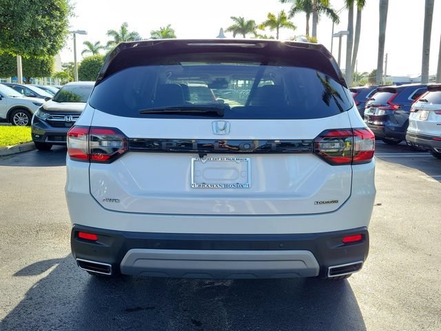 Certified Used 2023 Platinum White Pearl Honda AWD TRG image 5