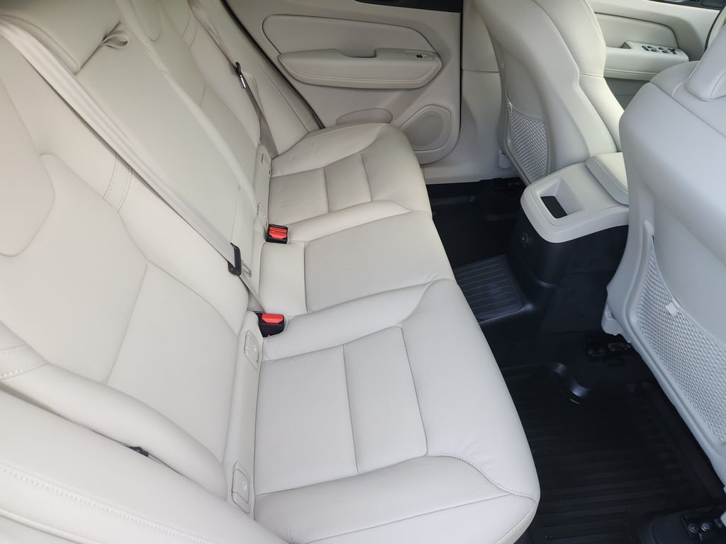 Used 2023 Denim Blue Metallic Volvo T8 Plus Dark Theme image 30