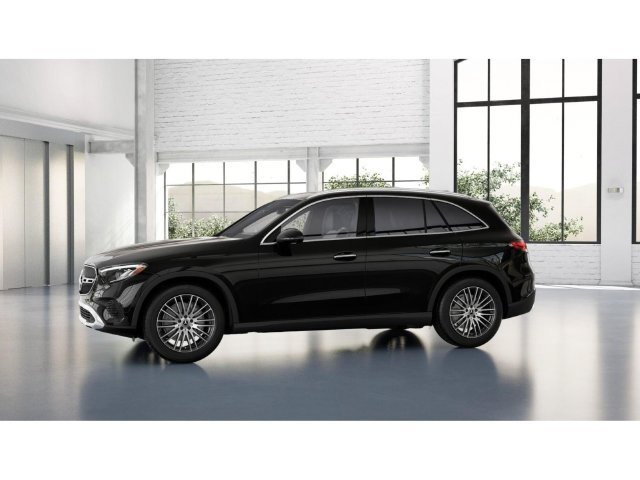 Certified Used 2026 Black Mercedes-Benz GLC 300 image 37