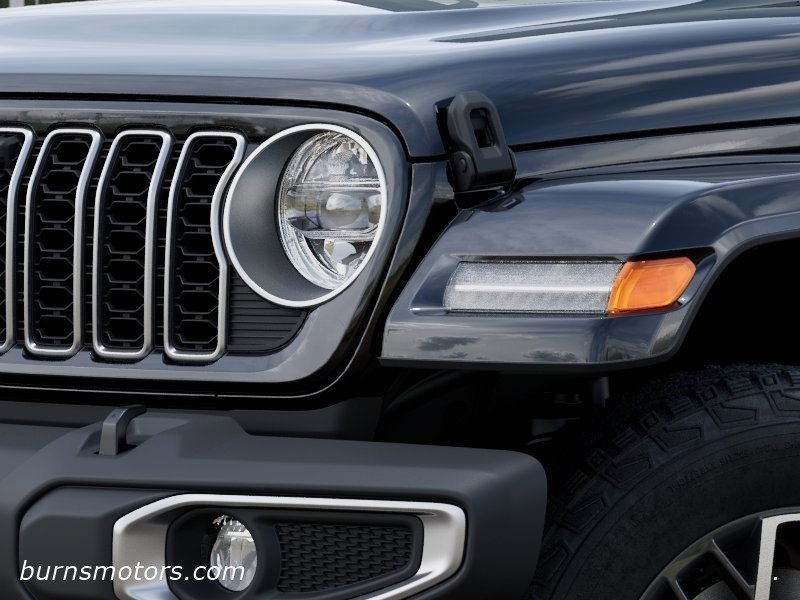 New 2026 Black Clear-Coat Exterior Paint Jeep Sahara 4-Door image 10