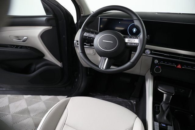 Used 2026 Gray Hyundai SEL Premium image 21